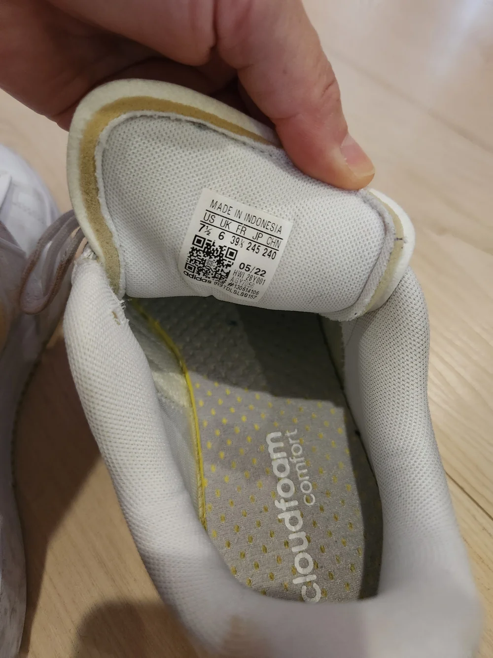 adidas Women’s White Sneakers with Pale Yellow Accents